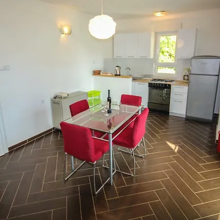 Cukon Apartman Medulin