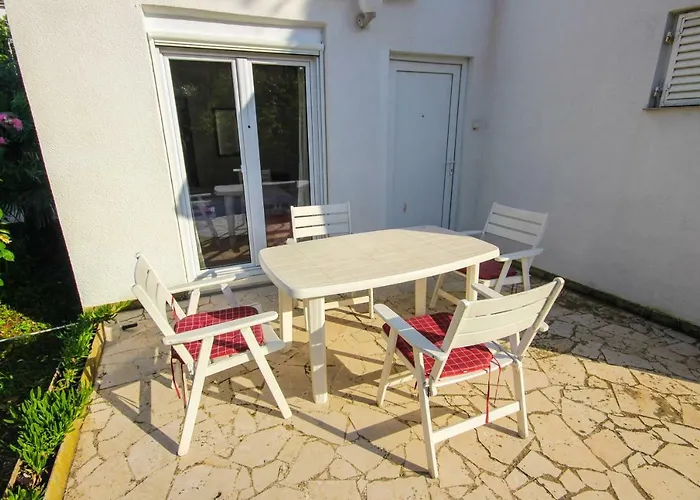 Cukon Μεντουλίν