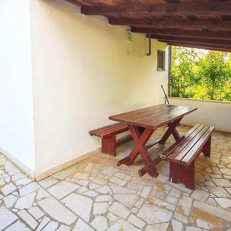 Cukon Apartment